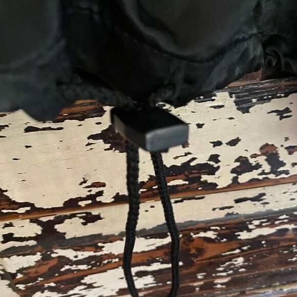 Vintage UZZI AMPHIBIOUS GEAR windbreaker. - Picture 6 of 14